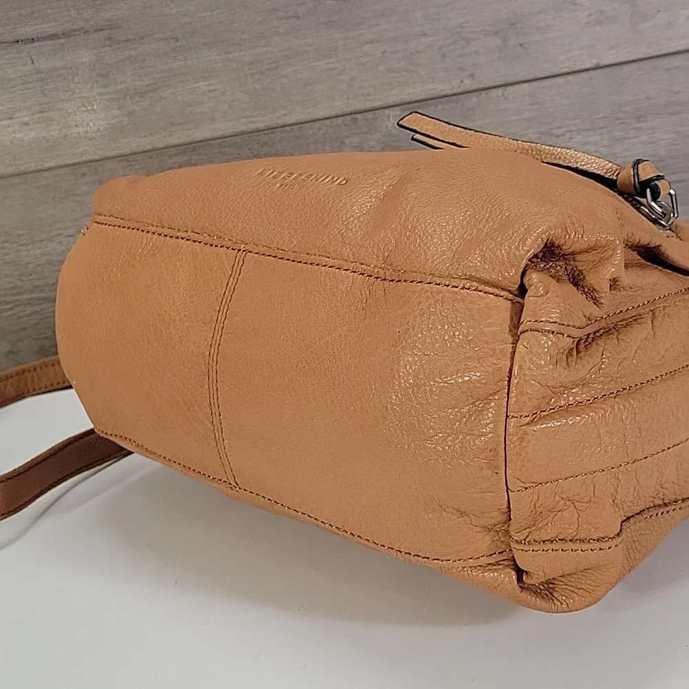 Liebeskind Berlin Camel/Tan Leather Shoulder Bag